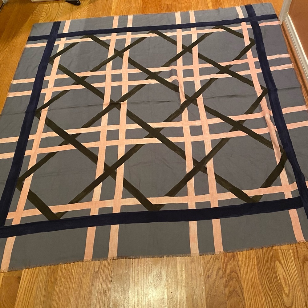 Christian Dior Homme large cashmere scarf, excellent pre-owned condition